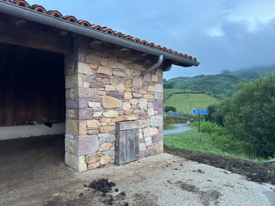 jour2 - Col de Lizarrieta, abri culturel et informatif
