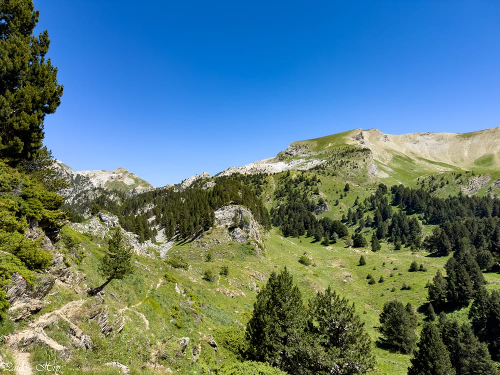 Aztaparreta, joli endroit qui mène au pied de la Paquiza, et qui marque le moment du choix du retour anticipé au refuge